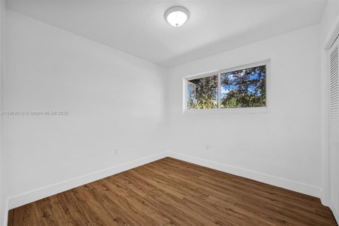 Villa ou maison à vendre à Plantation, Floride: 4 chambres, 131.18 m2 № 1964791 - photo 22