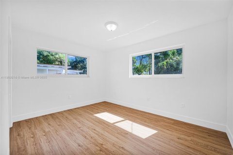 Villa ou maison à vendre à Plantation, Floride: 4 chambres, 131.18 m2 № 1964791 - photo 7