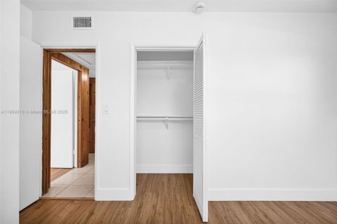 Villa ou maison à vendre à Plantation, Floride: 4 chambres, 131.18 m2 № 1964791 - photo 18