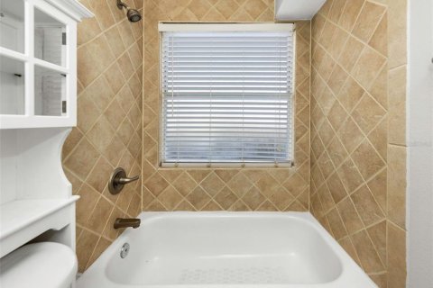 Купить кондоминиум в Клируотер, Флорида 4 комнаты, 93.09м2, № 2098319 - фото 20