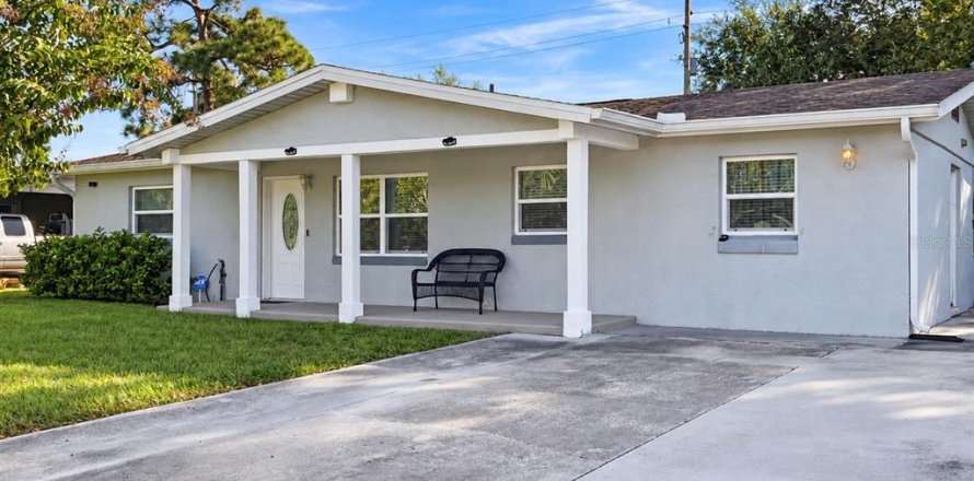Villa ou maison à Orlando, Floride 3 chambres, 108.7 m2 № 2389142