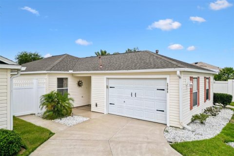 Casa en venta en The Villages, Florida, 2 dormitorios, 105.72 m2 № 1817227 - foto 1