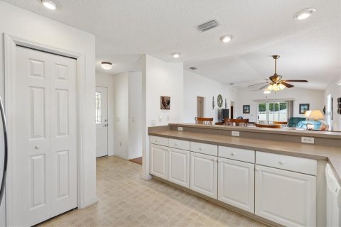 Casa en venta en The Villages, Florida, 2 dormitorios, 105.72 m2 № 1817227 - foto 6