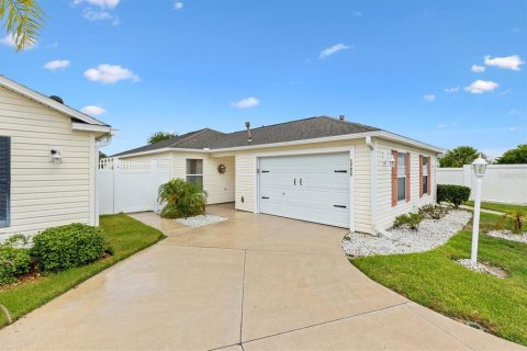 Casa en venta en The Villages, Florida, 2 dormitorios, 105.72 m2 № 1817227 - foto 3