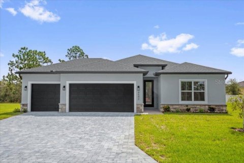 House in Ocala, Florida 4 bedrooms, 184.88 sq.m. № 2198049
