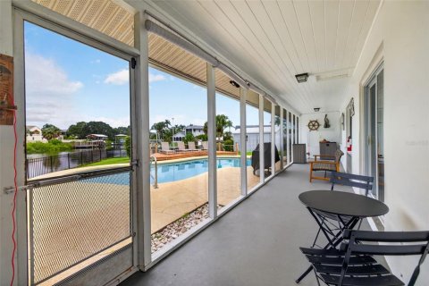 Villa ou maison à vendre à Tampa, Floride: 3 chambres, 152.45 m2 № 2360761 - photo 29