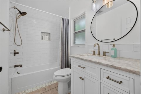 Villa ou maison à vendre à Tampa, Floride: 3 chambres, 152.45 m2 № 2360761 - photo 25
