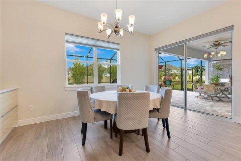 Casa en venta en Orlando, Florida, 5 dormitorios, 330.82 m2 № 1669908 - foto 30