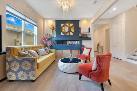 Casa en venta en Orlando, Florida, 5 dormitorios, 330.82 m2 № 1669908 - foto 14