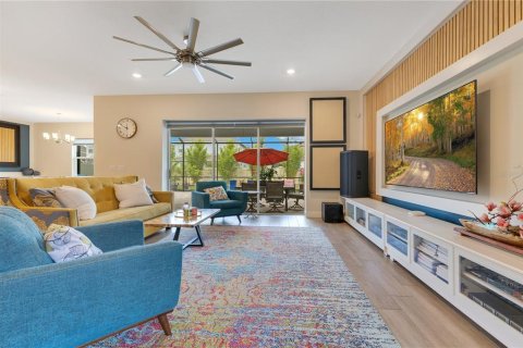 Casa en venta en Orlando, Florida, 5 dormitorios, 330.82 m2 № 1669908 - foto 15