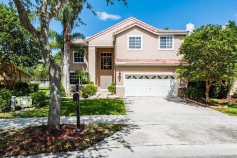 House in Weston, Florida 5 bedrooms, 248.23 sq.m. № 1932180 - photo 2