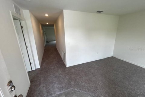Casa en venta en Palm Coast, Florida, 4 dormitorios, 167.78 m2 № 1388443 - foto 2