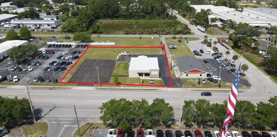 Propiedad comercial en Gainesville, Florida 277.68 m2 № 1440577