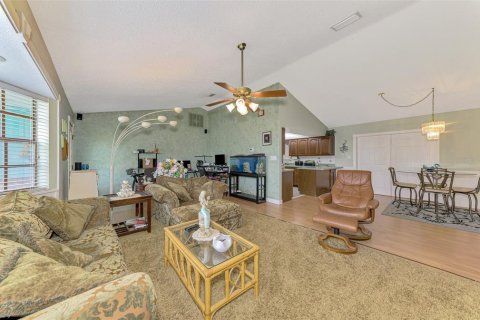 House in Venice, Florida 3 bedrooms, 180.97 sq.m. № 1591887 - photo 10
