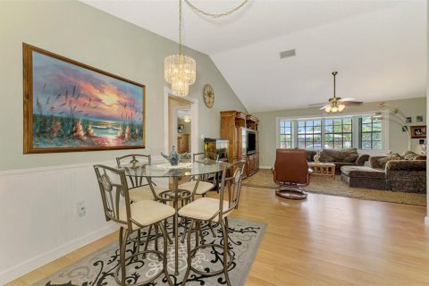 House in Venice, Florida 3 bedrooms, 180.97 sq.m. № 1591887 - photo 13