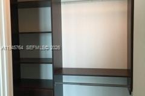 Снять в аренду кондоминиум в Майами, Флорида 1 спальня, 73.39м2, № 2002064 - фото 22