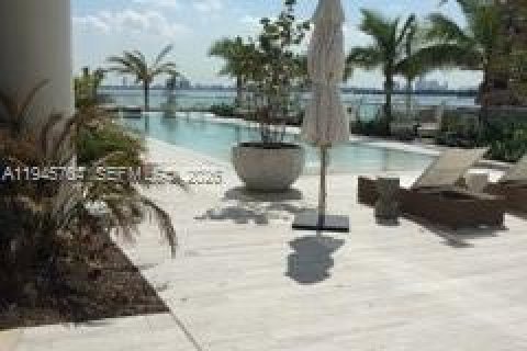 Снять в аренду кондоминиум в Майами, Флорида 1 спальня, 73.39м2, № 2002064 - фото 27