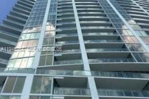 Кондоминиум с 1 спальней в Майами, Флорида № 2002064