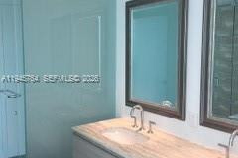 Снять в аренду кондоминиум в Майами, Флорида 1 спальня, 73.39м2, № 2002064 - фото 18