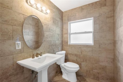 Villa ou maison à vendre à Clearwater, Floride: 2 chambres, 108.51 m2 № 2388900 - photo 10