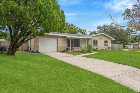 Villa ou maison à vendre à Clearwater, Floride: 2 chambres, 108.51 m2 № 2388900 - photo 17