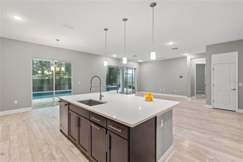 Casa en venta en Orlando, Florida, 7 dormitorios, 480.21 m2 № 1899670 - foto 20