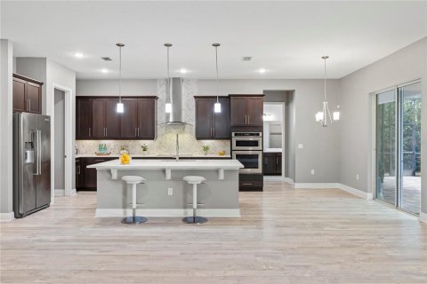 Casa en venta en Orlando, Florida, 7 dormitorios, 480.21 m2 № 1899670 - foto 10