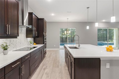 Casa en venta en Orlando, Florida, 7 dormitorios, 480.21 m2 № 1899670 - foto 12