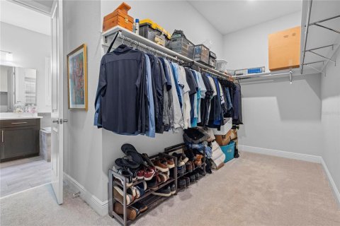 Casa en venta en Orlando, Florida, 7 dormitorios, 480.21 m2 № 1899670 - foto 25