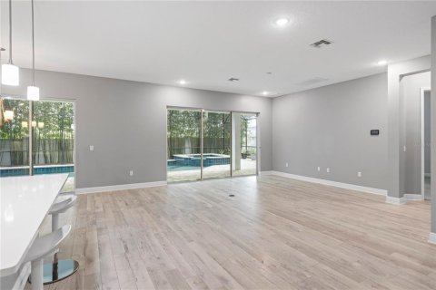 Casa en venta en Orlando, Florida, 7 dormitorios, 480.21 m2 № 1899670 - foto 22