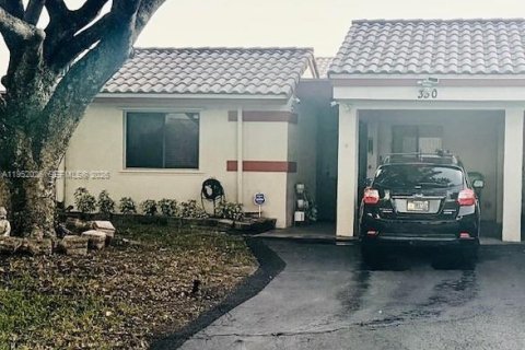 Дом в Санрайз, Флорида 3 спальни, 153.29м2 № 2006598