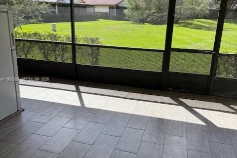 Casa en alquiler en Sunrise, Florida, 3 dormitorios, 153.29 m2 № 2006598 - foto 9