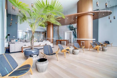 Condominio en alquiler en Miami, Florida, 2 dormitorios, 101.73 m2 № 1937281 - foto 21