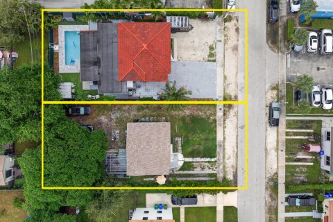 Immobilier commercial à Miami, Floride № 2399751