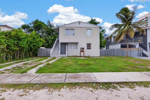 Immobilier commercial à vendre à Miami, Floride № 2399751 - photo 14