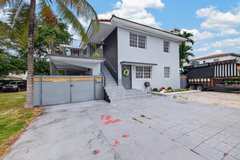 Immobilier commercial à vendre à Miami, Floride № 2399751 - photo 25