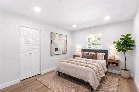 Villa ou maison à vendre à Sarasota, Floride: 4 chambres, 131.55 m2 № 2337290 - photo 21