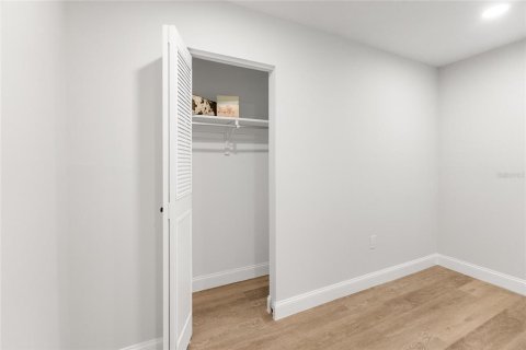 Villa ou maison à vendre à Sarasota, Floride: 4 chambres, 131.55 m2 № 2337290 - photo 24