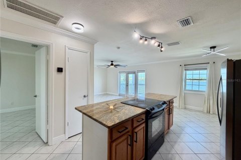 Copropriété à louer à Saint Petersburg, Floride: 1 chambre, 60.01 m2 № 2092440 - photo 9