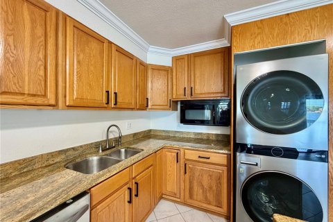 Copropriété à louer à Saint Petersburg, Floride: 1 chambre, 60.01 m2 № 2092440 - photo 8