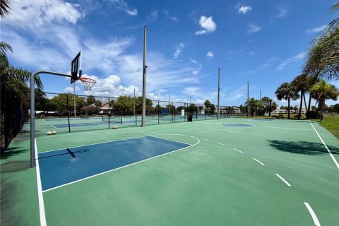 Copropriété à louer à Saint Petersburg, Floride: 1 chambre, 60.01 m2 № 2092440 - photo 30