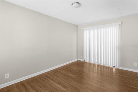 House in Jacksonville, Florida 3 bedrooms, 175.4 sq.m. № 1576293 - photo 20