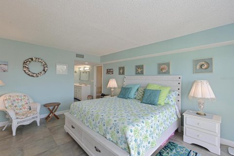 Condominio en venta en Bradenton, Florida, 2 dormitorios, 118.17 m2 № 2142437 - foto 15