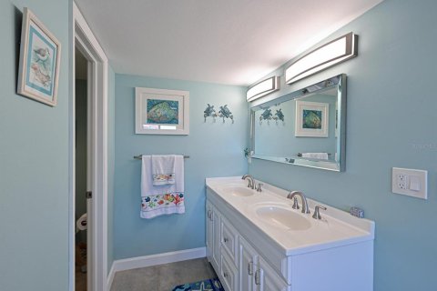 Condominio en venta en Bradenton, Florida, 2 dormitorios, 118.17 m2 № 2142437 - foto 16