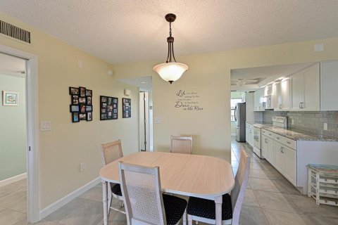 Condominio en venta en Bradenton, Florida, 2 dormitorios, 118.17 m2 № 2142437 - foto 8