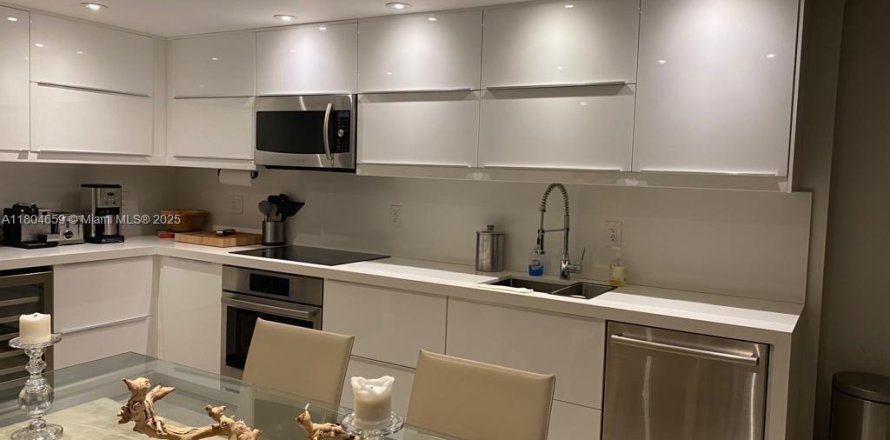 Condo à Miami Beach, Floride, 1 chambre № 1727599
