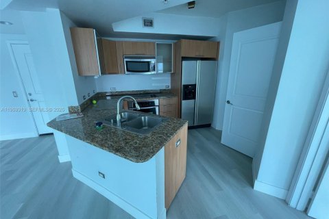 Copropriété à louer à Miami, Floride: 2 chambres, 93.55 m2 № 2030184 - photo 7