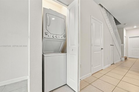 Купить таунхаус в Хомстед, Флорида 3 спальни, 131.36м2, № 2394673 - фото 24