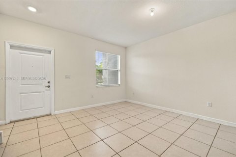 Купить таунхаус в Хомстед, Флорида 3 спальни, 131.36м2, № 2394673 - фото 5
