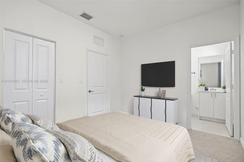Купить таунхаус в Хомстед, Флорида 3 спальни, 120.77м2, № 2412911 - фото 19